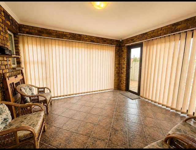 3 BEDROOM HOUSE FOR SALE IN WALDRIFT